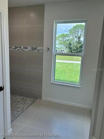 3905 Craig Avenue, Sebring, FL 33870