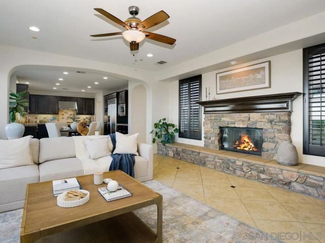 7565 Chicago, La Mesa, CA 91941