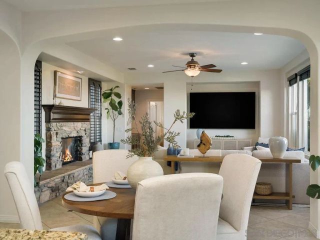 7565 Chicago, La Mesa, CA 91941