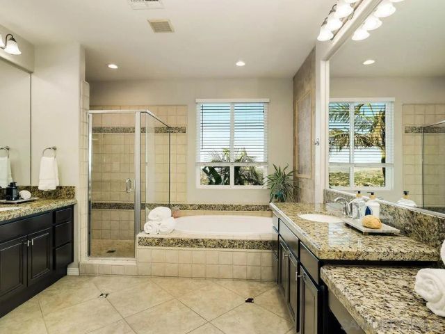 7565 Chicago, La Mesa, CA 91941