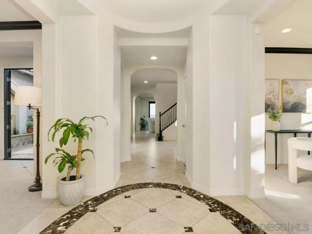 7565 Chicago, La Mesa, CA 91941