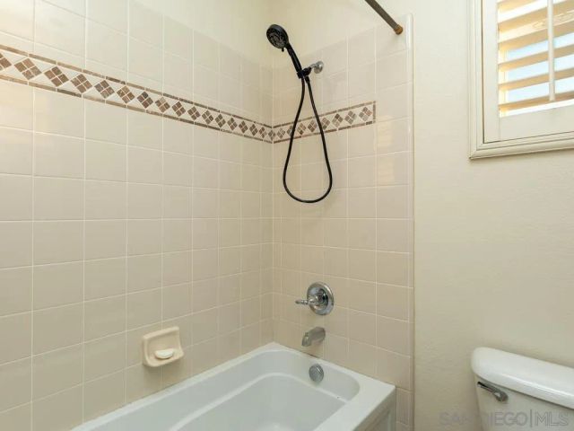 7565 Chicago, La Mesa, CA 91941