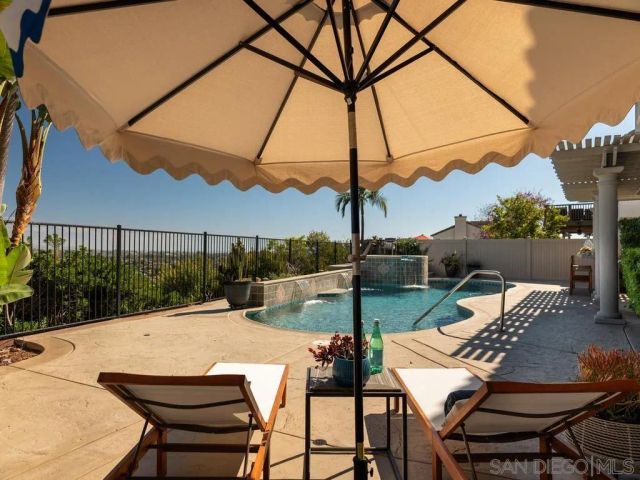 7565 Chicago, La Mesa, CA 91941