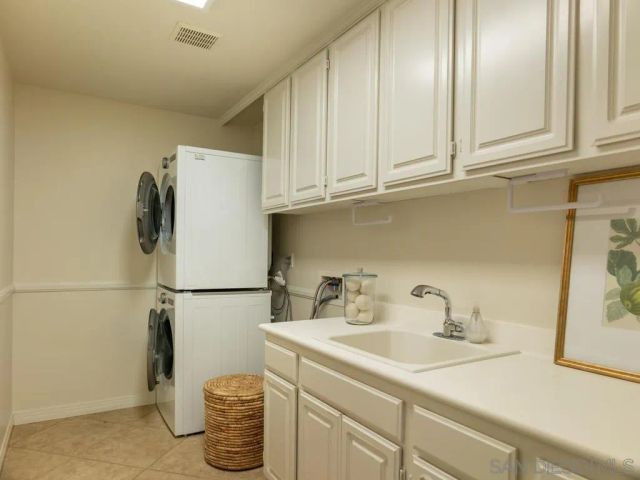 7565 Chicago, La Mesa, CA 91941