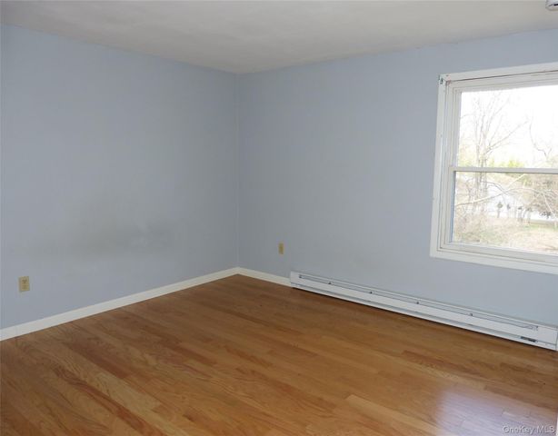 25 Liberty Corners Road, Pine Island, NY 10969