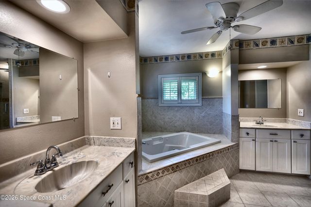 2724 Abbey Avenue, Orlando, FL 32833