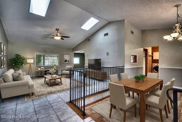 2724 Abbey Avenue, Orlando, FL 32833