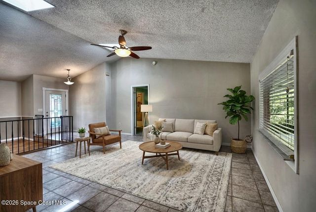 2724 Abbey Avenue, Orlando, FL 32833