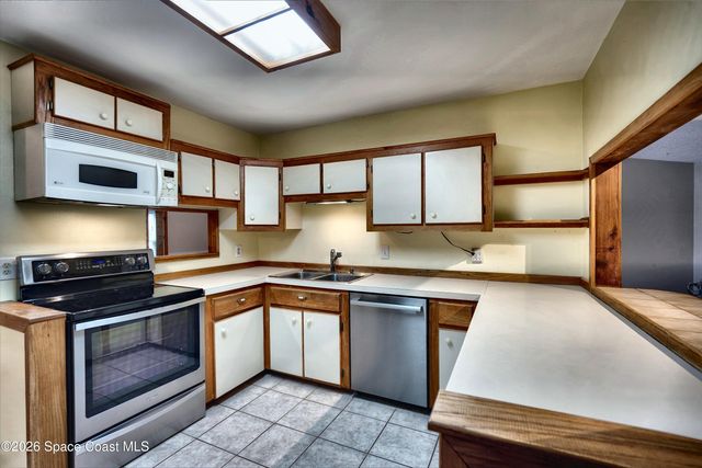 2724 Abbey Avenue, Orlando, FL 32833