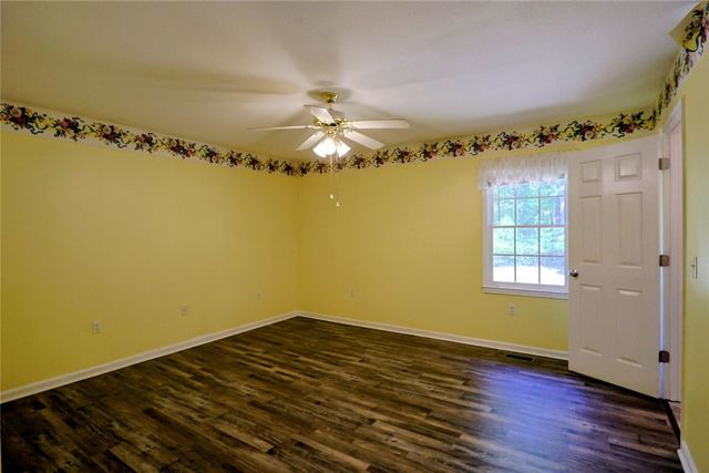 210 Wedgewood Drive, Anderson, SC 29621