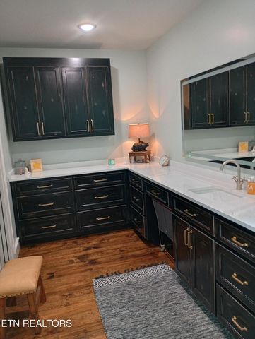 1260 Powell, Tazewell, TN 37879