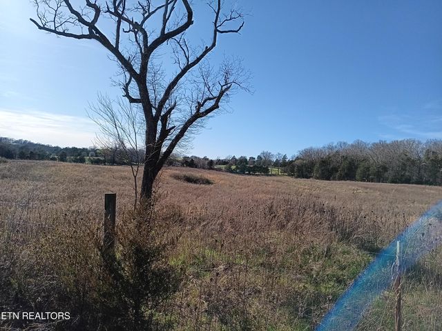 1260 Powell, Tazewell, TN 37879