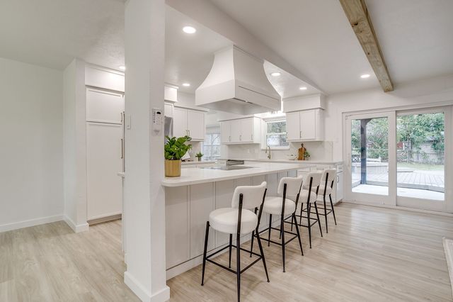 3720 Glenmont Drive, Fort Worth, TX 76133