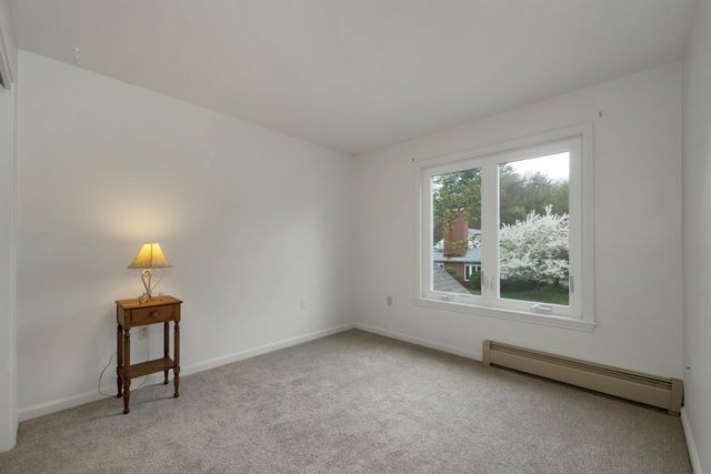 5 Timberwood Dr Unit 208, Goffstown, NH 03045