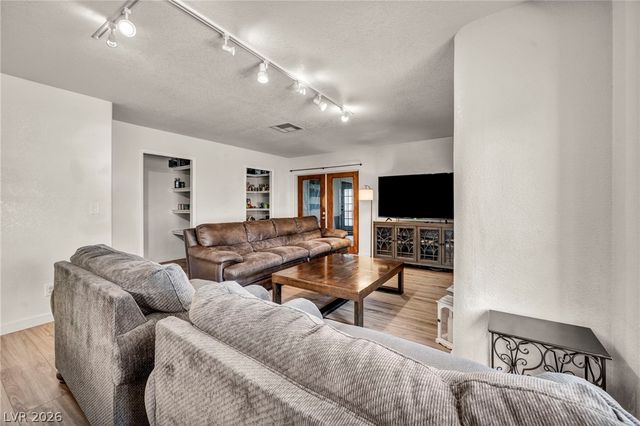399 Award Court, Henderson, NV 89014