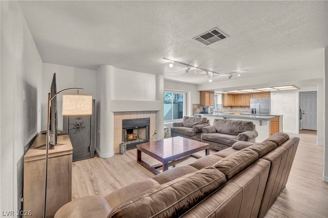 399 Award Court, Henderson, NV 89014