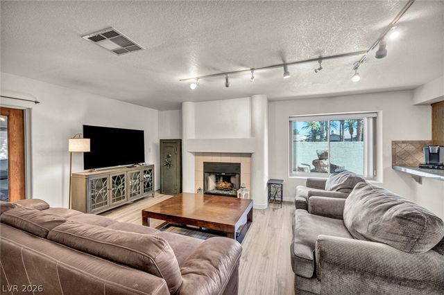 399 Award Court, Henderson, NV 89014