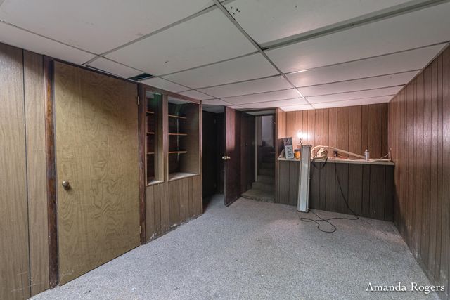 926 E Main Street SE, Lowell, MI 49331