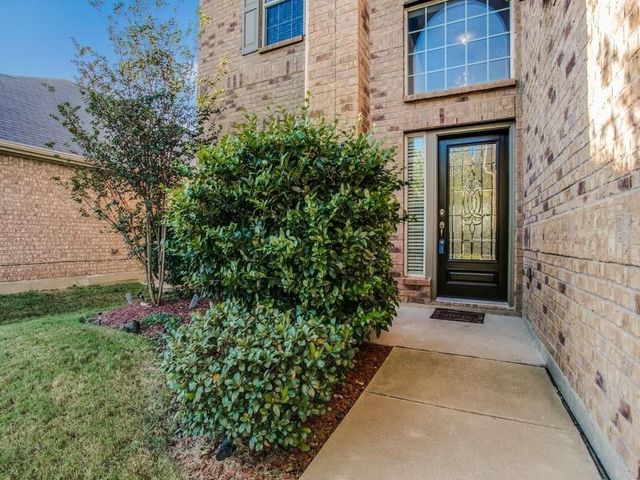 512 Anchor Way, Crowley, TX 76036