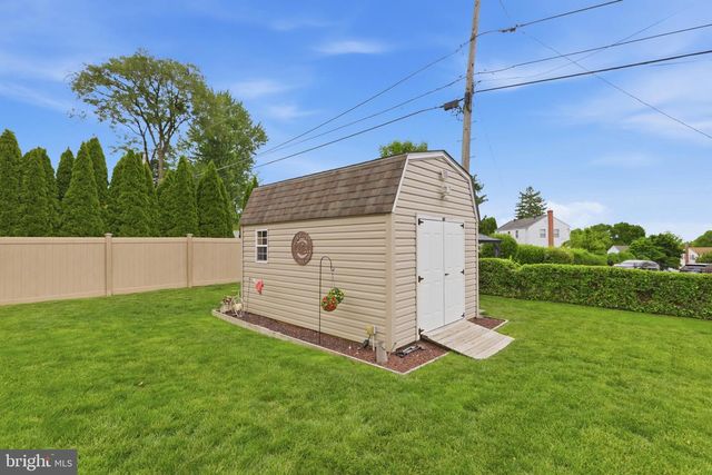 104 BONSALL AVE, Aston, PA 19014