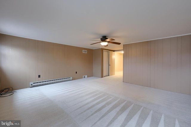 106 VELMA LN, Washington Boro, PA 17582