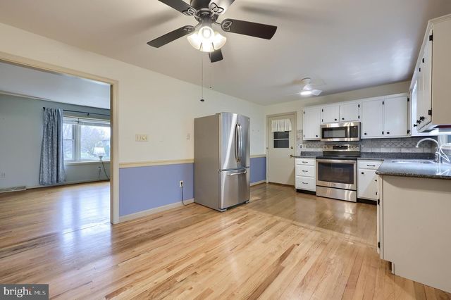 106 VELMA LN, Washington Boro, PA 17582