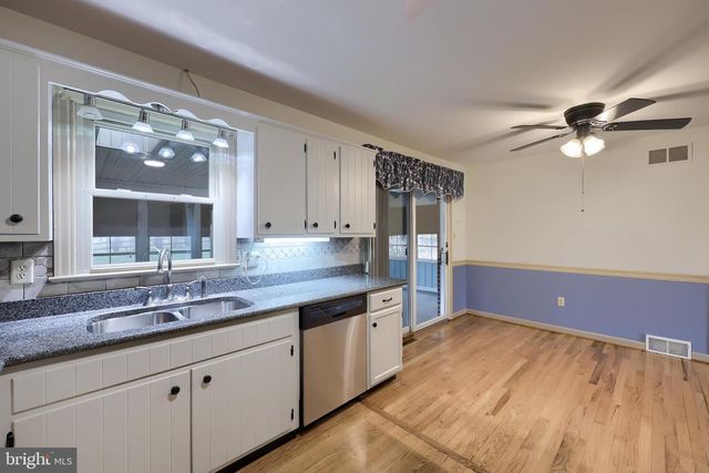 106 VELMA LN, Washington Boro, PA 17582