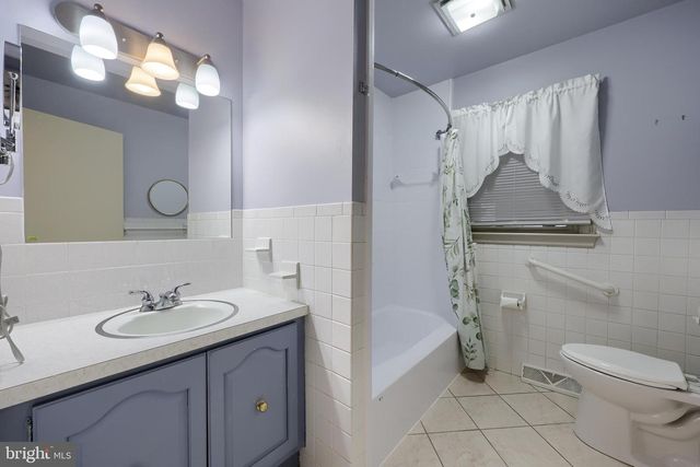 106 VELMA LN, Washington Boro, PA 17582