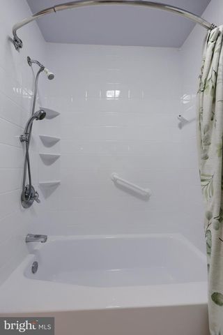 106 VELMA LN, Washington Boro, PA 17582