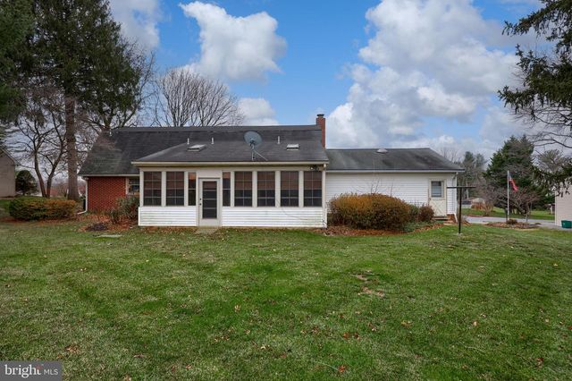 106 VELMA LN, Washington Boro, PA 17582