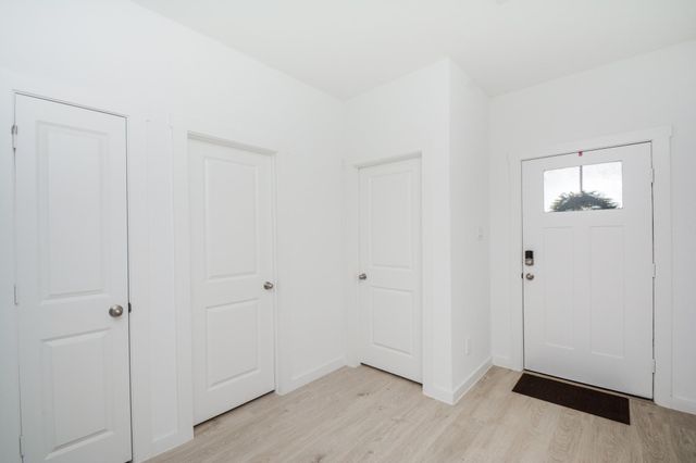 1035 Vista Pointe Drive, Fresno, TX 77545