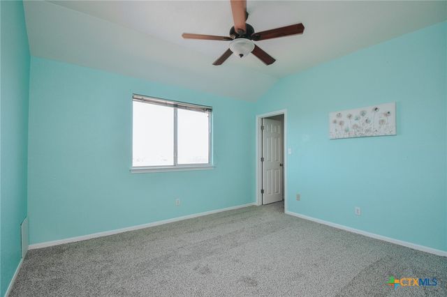 515 Bridle Lane, Victoria, TX 77904