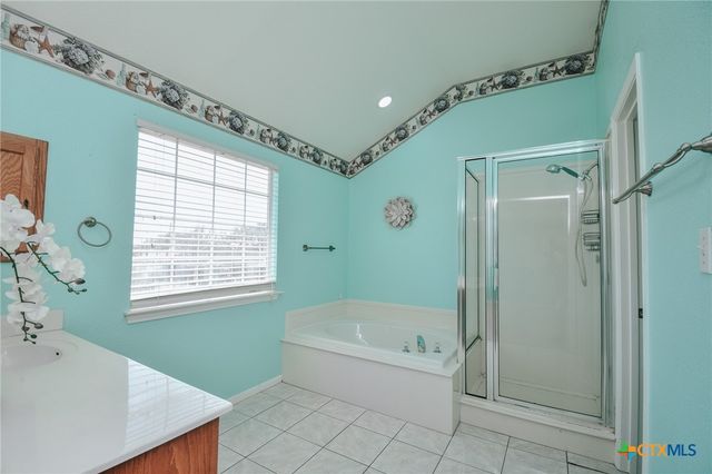 515 Bridle Lane, Victoria, TX 77904