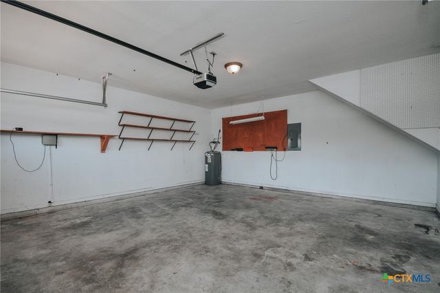 515 Bridle Lane, Victoria, TX 77904