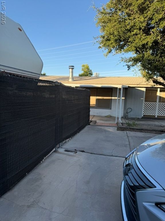1512 Patrick Lane, Henderson, NV 89014 — photo 5