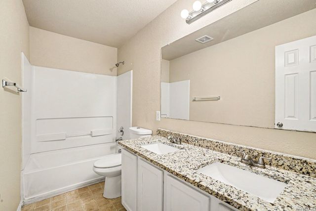 136 Rustic Acres, Schertz, TX 78154