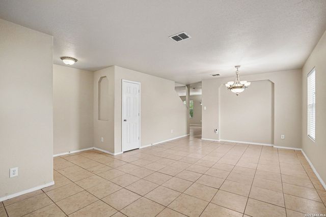 136 Rustic Acres, Schertz, TX 78154