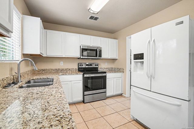 136 Rustic Acres, Schertz, TX 78154