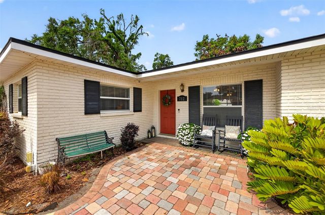 712 S OAKWOOD AVENUE, Brandon, FL 33511
