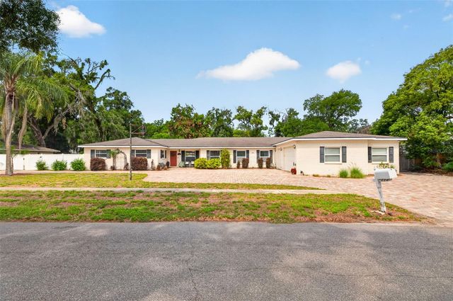 712 S OAKWOOD AVENUE, Brandon, FL 33511