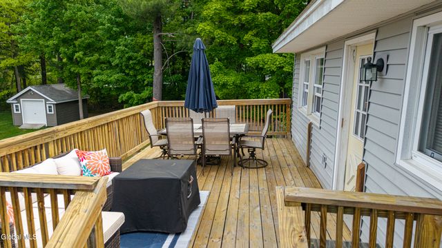 3 Elmwood Drive, Moreau, NY 12803