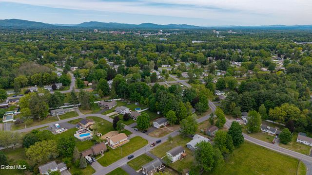 3 Elmwood Drive, Moreau, NY 12803