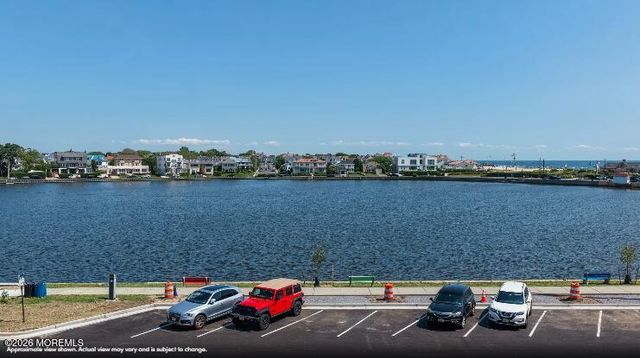 202 Deal Lake Drive U-107, Asbury Park, NJ 07712