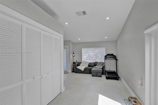 15962 SW 138th Ct, Miami, FL 33177