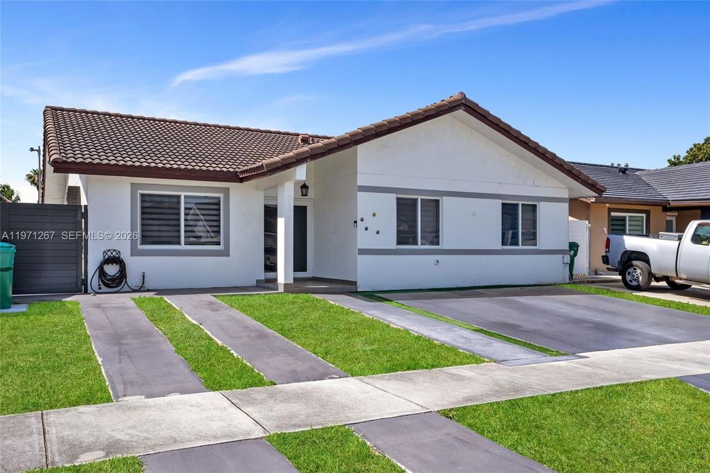 15962 SW 138th Ct, Miami, FL 33177