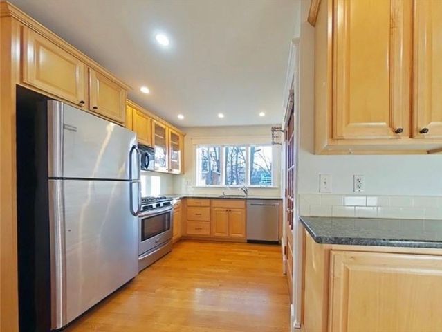 44-46 Madison Ave 46, Newton, MA 02460