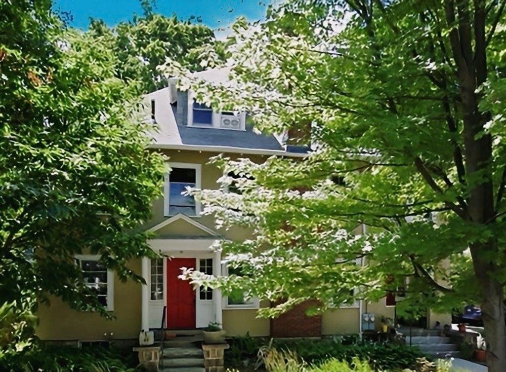 44-46 Madison Ave 46, Newton, MA 02460