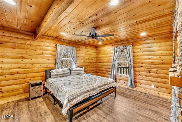 2321 Willow Lane, Sevierville, TN 37862