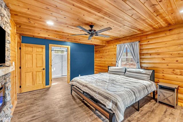 2321 Willow Lane, Sevierville, TN 37862