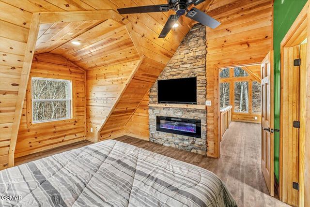 2321 Willow Lane, Sevierville, TN 37862